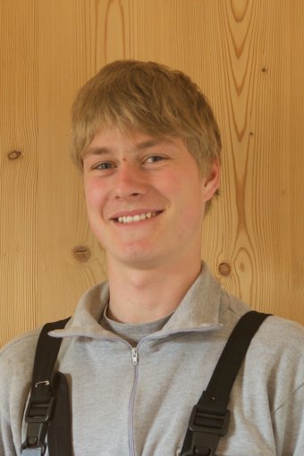 Michael_Hirschi_Heizungsmonteur_Lehrling.jpg