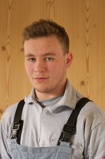 Sandro_Luthi_Heizungsmonteur_Lehrling.jpg