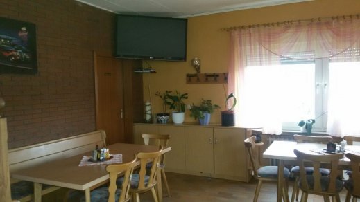 Fremdenzimmer Pension Übernachtung Autohof Stuttgart Zuffenhausen Ludwigsburg