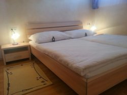 Zimmer-4.jpg