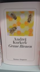 buchbeutel.de_buchtipp_20190811_kurkow_graue-bienen.jpg