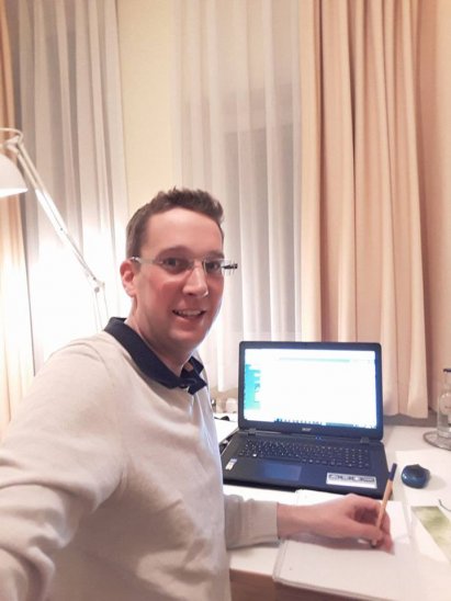 Spätschicht im Hotel auf der Online-Marketing Summit 02/18