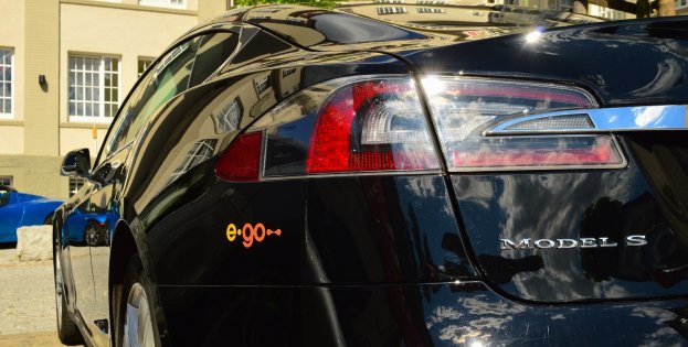 e-go_Tesla_mit_Logo.jpg