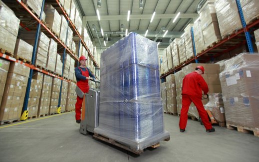 Flachfolien von HIMRICH in der Verpackungsindustrie – Hochregallager Flachfolien von HIMRICH in der Verpackungsindustrie – Hochregallager