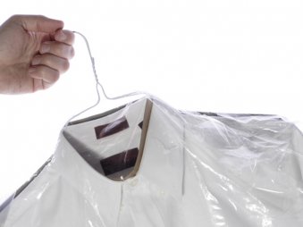 Verpackungsfolien für Kleidung – Kleiderschutzhüllen Verpackungsfolien für Kleidung – Kleiderschutzhüllen