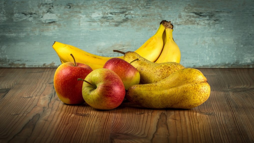 10 Tipps für eine ausgewogene Ernährung im Alter - Früchte