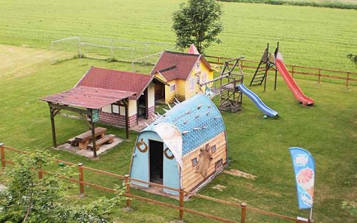 kinderspielplatz-16.jpg