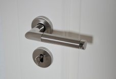 schluessel_wohnungstuere_experten_berlin.jpg