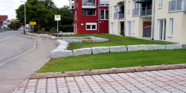 Granit-Mauersteine.jpg