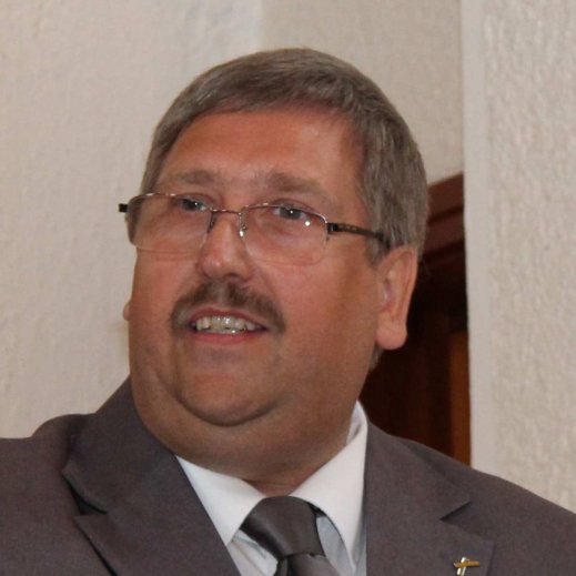herr-jung.jpg