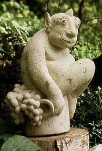 Gartenskulpturen Satyr Gartenskulptur Der Satyr, aus Tuffstein, 60 cm hoch