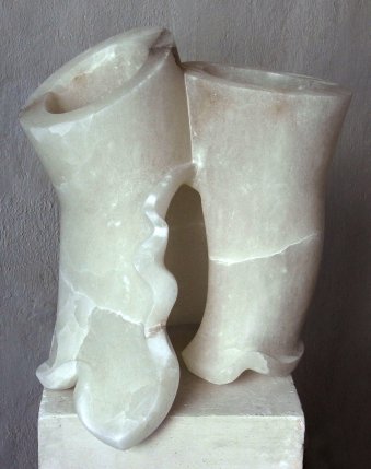 „Natürliche Veränderung“, Alabaster Skulptur aus der bildenden Kunst: „natürliche Veränderung“, Alabaster, 40x30x25cm.