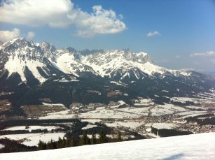 Ellmau von oben im Winter