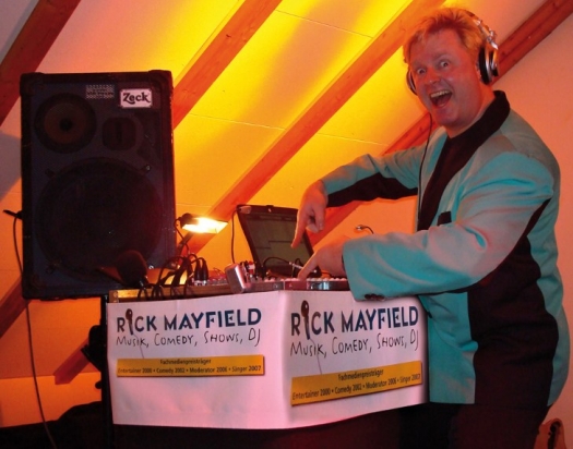Comedy-Spass-Kellner-Frankfurt-DJ