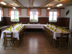 Saal_02.jpg