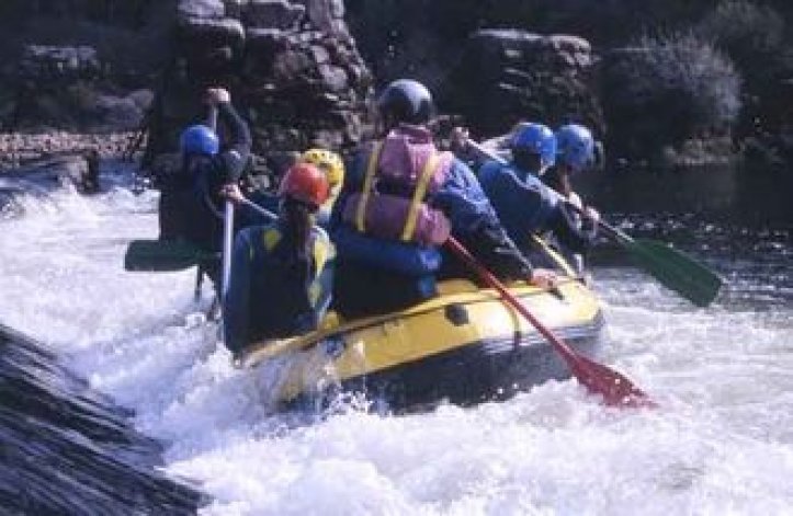 Rafting in Spanien - Campingbus mieten und los