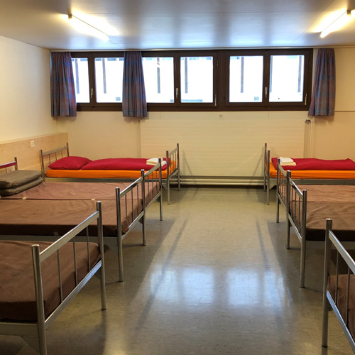 4-8er-Zimmer-mit-Bettwasche-und-Reinigung-inkl.jpg